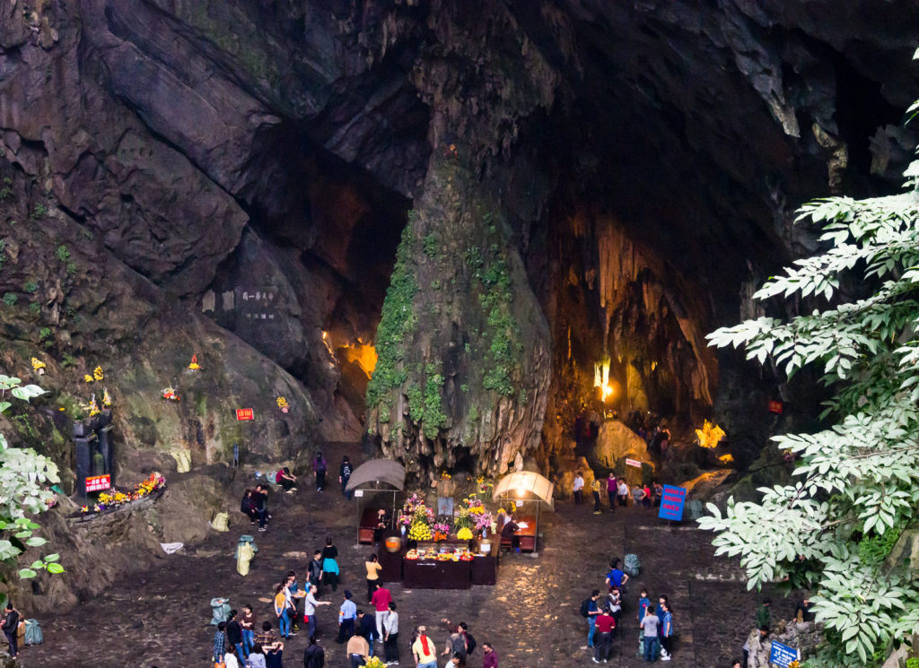 Ароматная пагода (Вьетнам), пещера