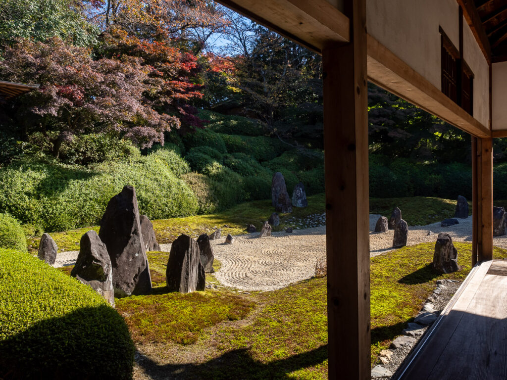 Сад в храме Комёин (один из дочерних храмов Тофукудзи) - Киото, Япония.