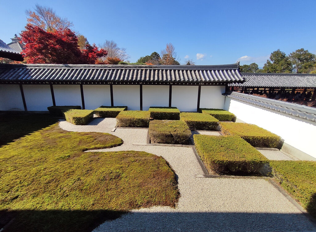 Западный сад в павильоне Ходзё храма Тофукудзи - Киото, Япония.
